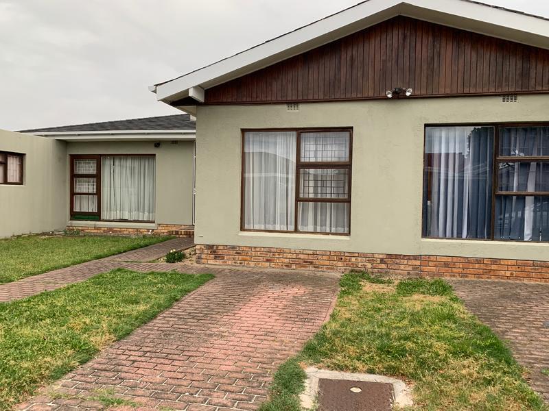 4 Bedroom Property for Sale in Monte Vista Western Cape